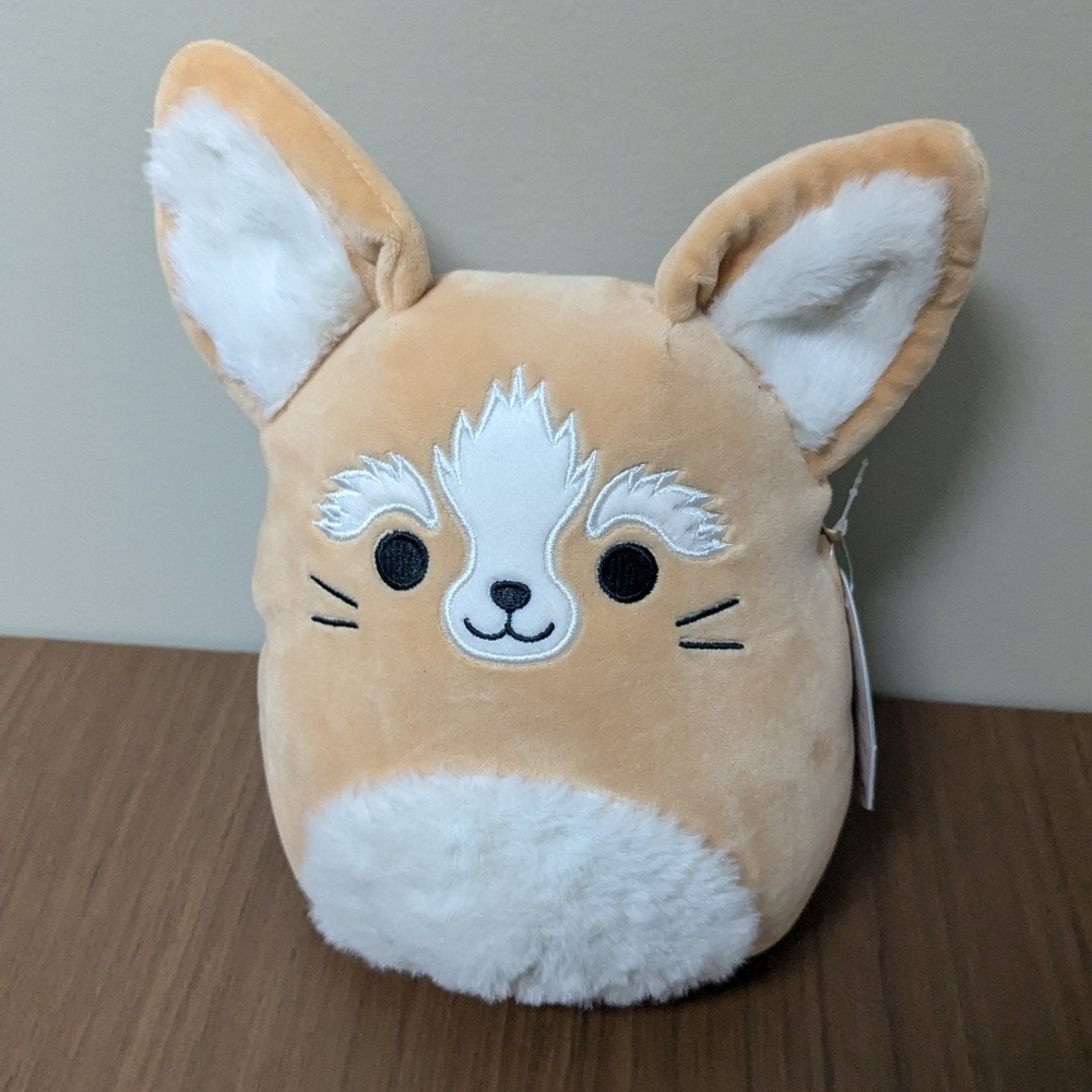 ⭐2/$25⭐ NWT 8" Katta Squishmallow Tan and White Fennec Fox Plush